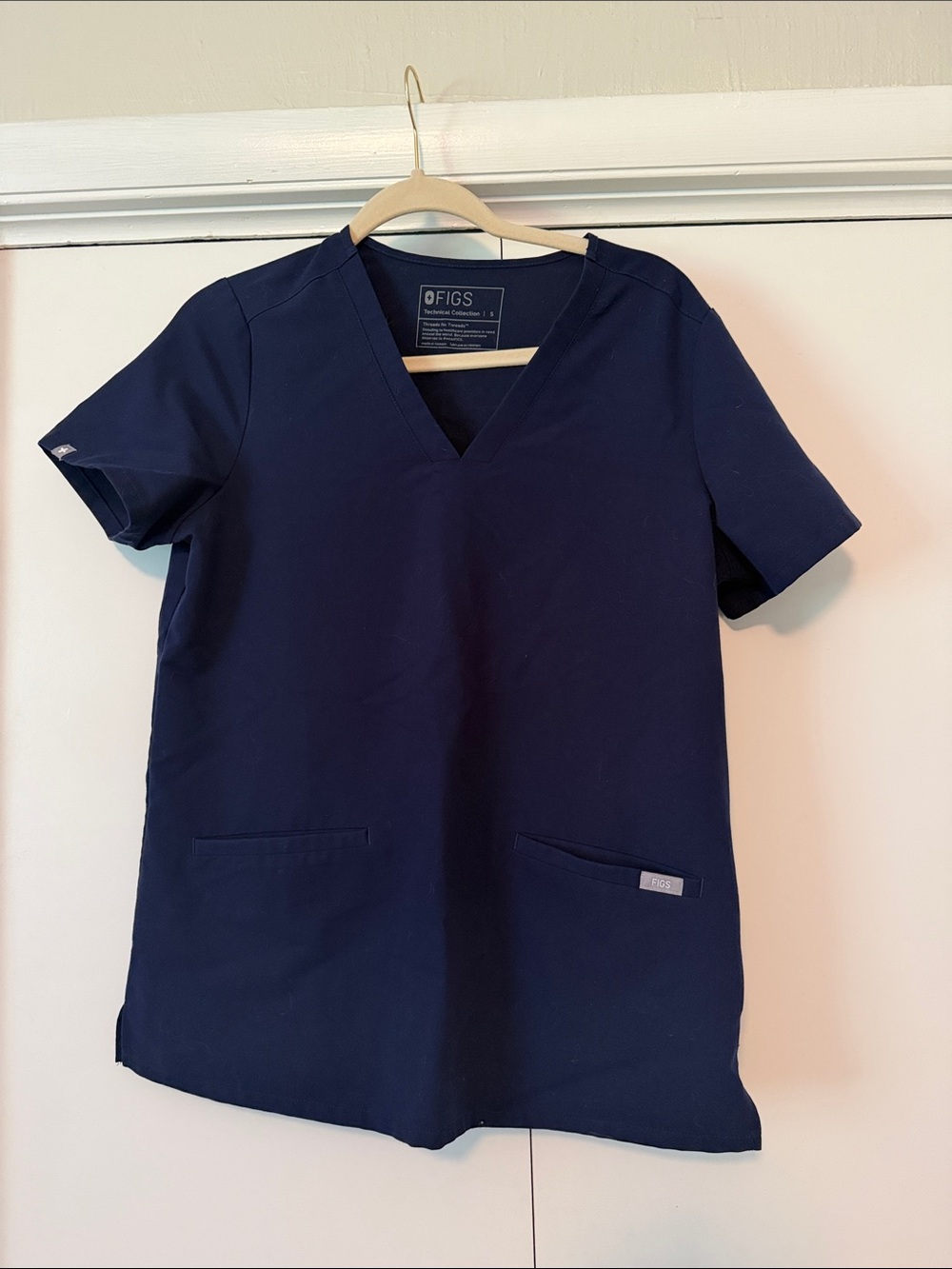 Navy Casma small FIGS scrub top
